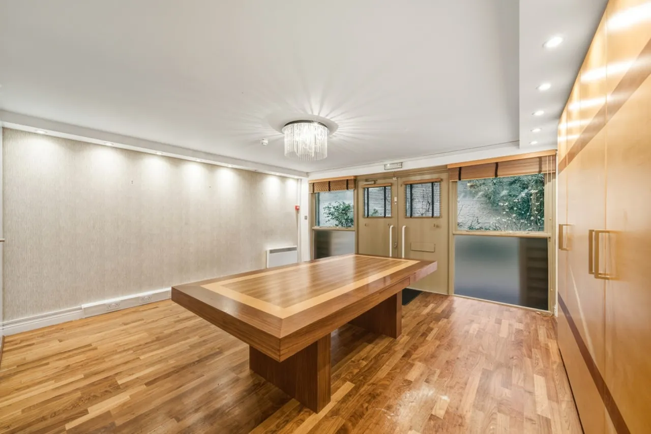 1 bed property for sale — Tadema Road, Chelsea