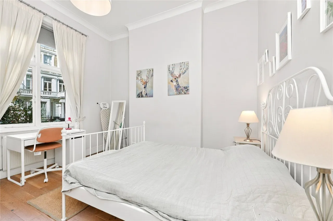 Comeragh Road, London, W14, photo 8