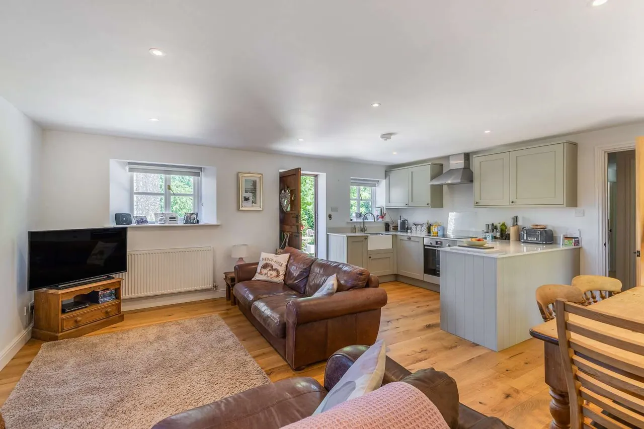 Wapley Hill, Westerleigh, Bristol, BS37 8RJ, photo 12