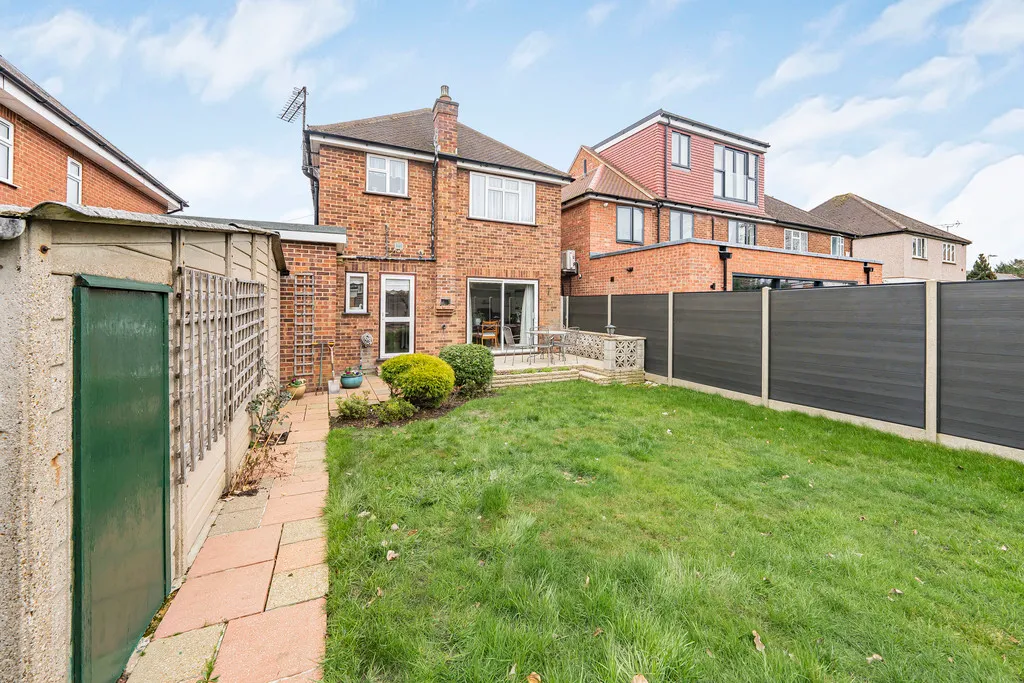 Manor Gardens, Ruislip, photo 15