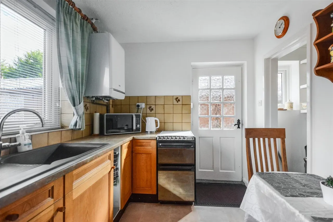 Parkside Avenue, Long Eaton, NG10, photo 9