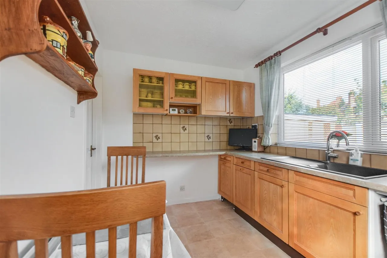 Parkside Avenue, Long Eaton, NG10, photo 10