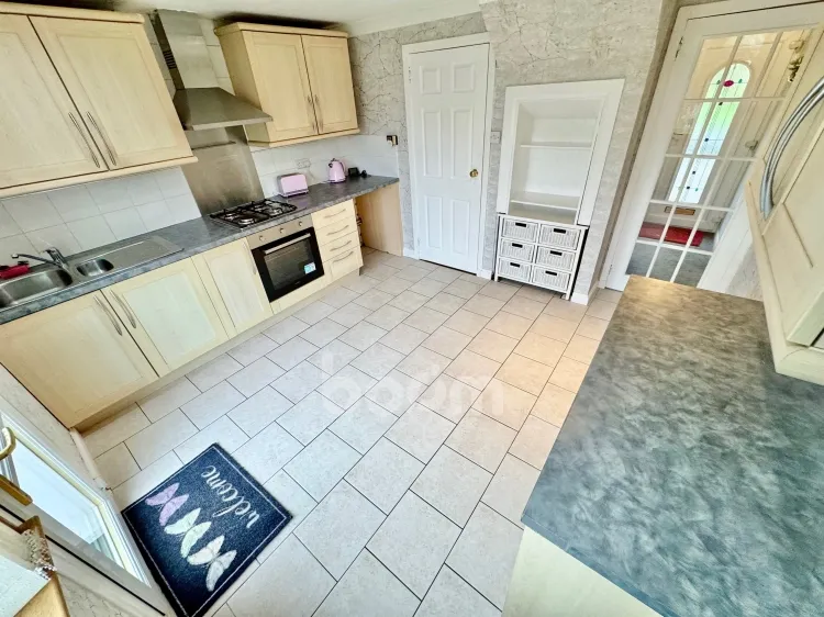 Larch Terrace, Beith, KA15, photo 4
