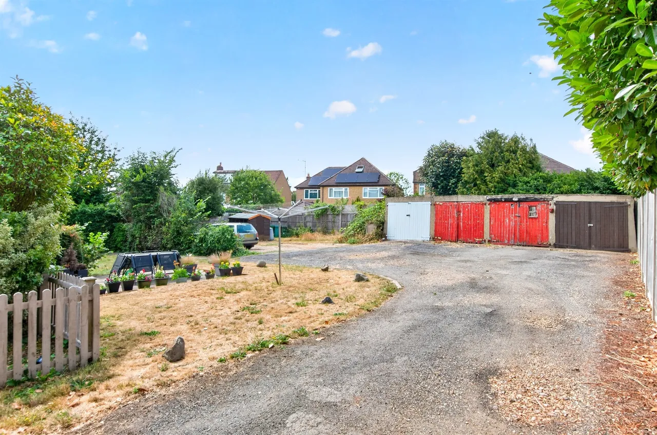 Piggottshill Lane, Harpenden, AL5, photo 13