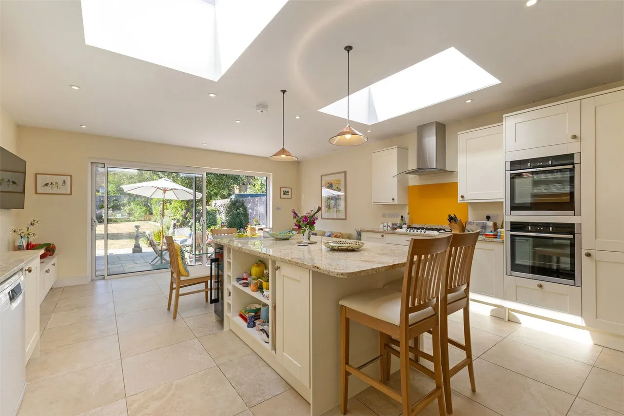 Ferry Road, Twickenham, TW1, photo 10