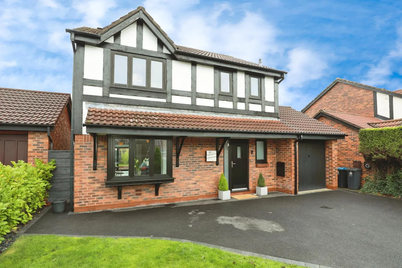 3 bed house for sale, Mornant Avenue, Hartford, CW8