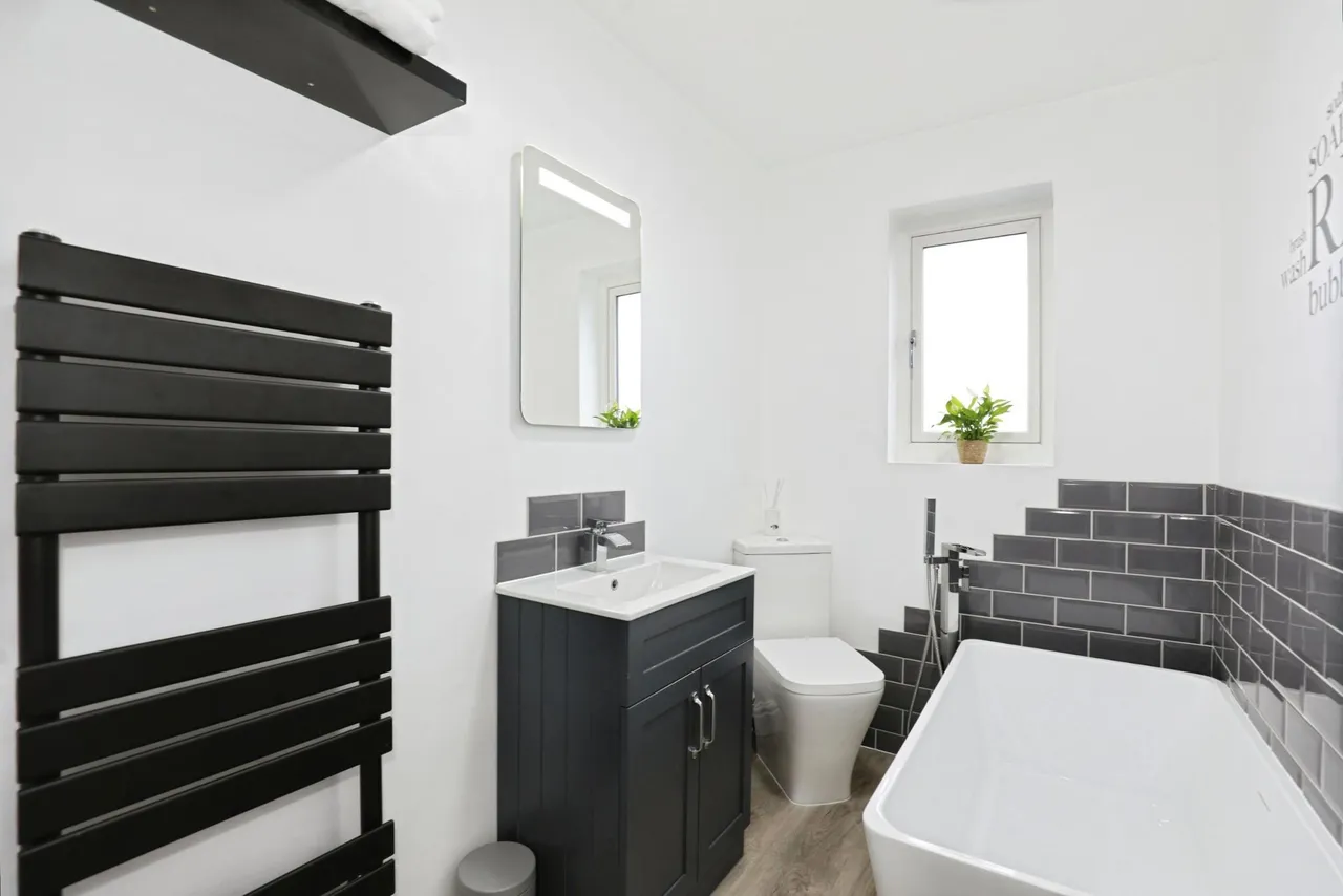 Mornant Avenue, Hartford, CW8, photo 20