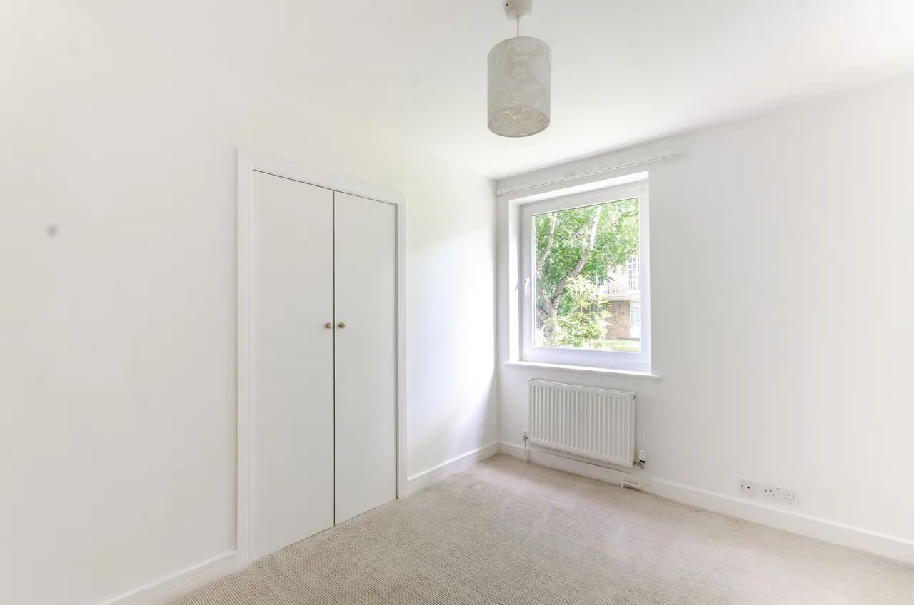 40 Langford Green, London, photo 6