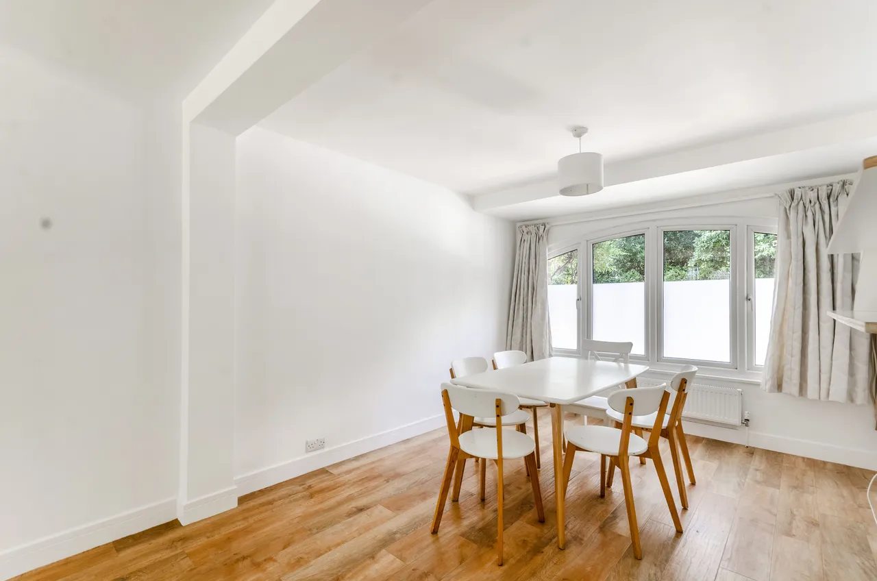 40 Langford Green, London, photo 8