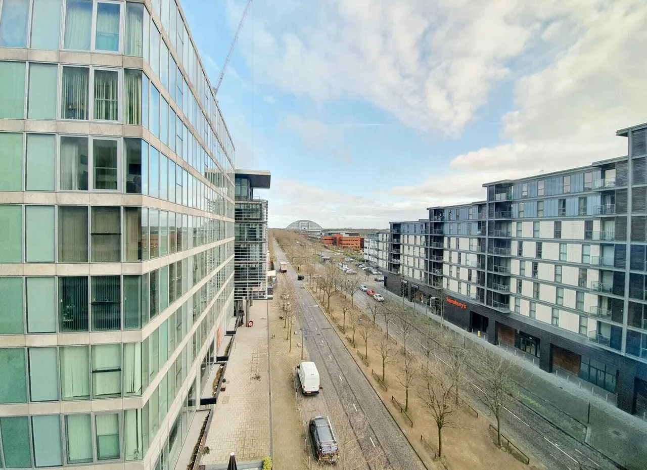 2 bed flat to rent, Witan Gate, Milton Keynes, MK9