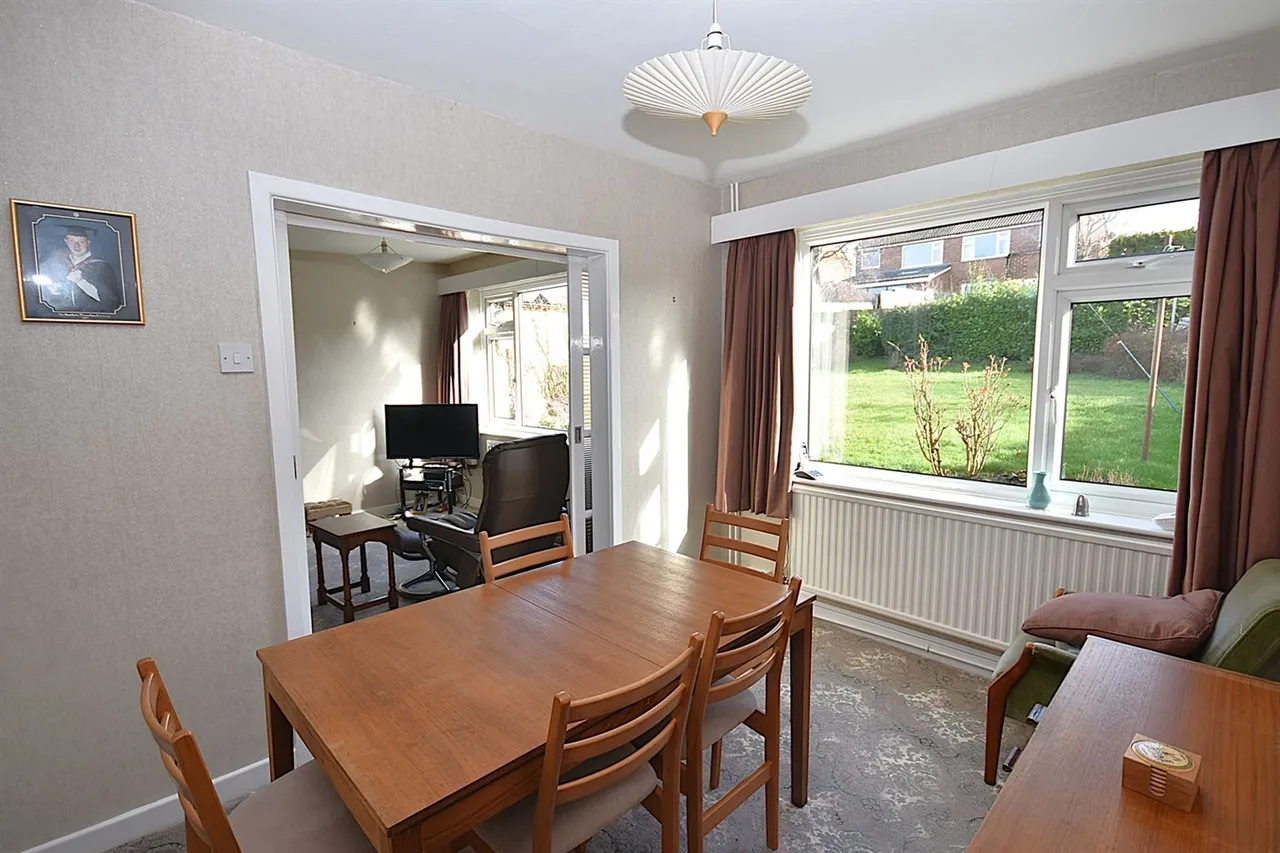 Sunningdale Road, Macclesfield, photo 5