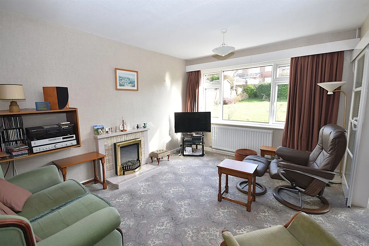 Sunningdale Road, Macclesfield, photo 2