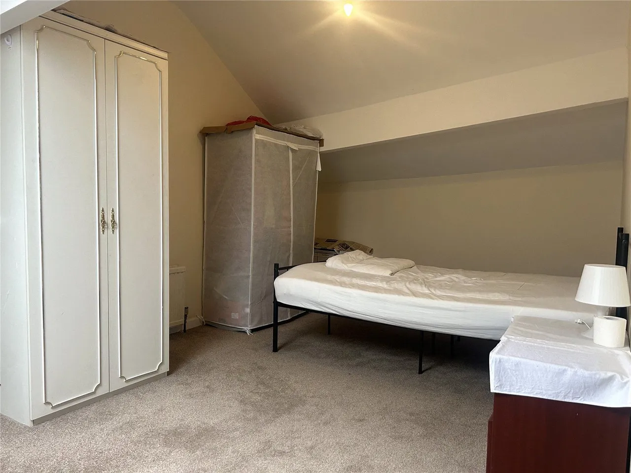 Oxford Street, Chadderton, OL9, photo 15