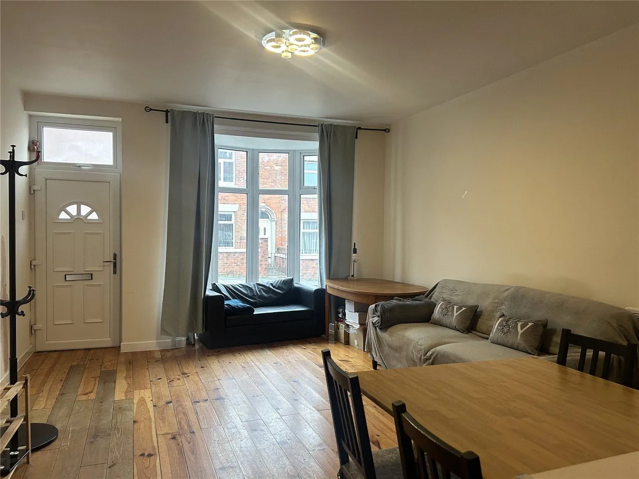 Oxford Street, Chadderton, OL9, photo 8