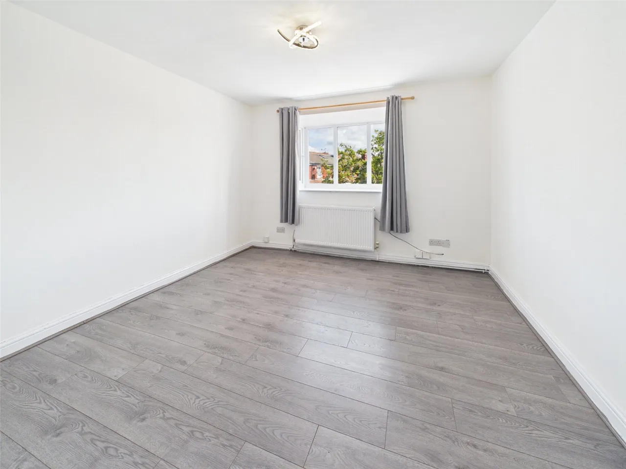 Langdale Avenue, Manchester, Greater Manchester, M19 3NT, photo 2