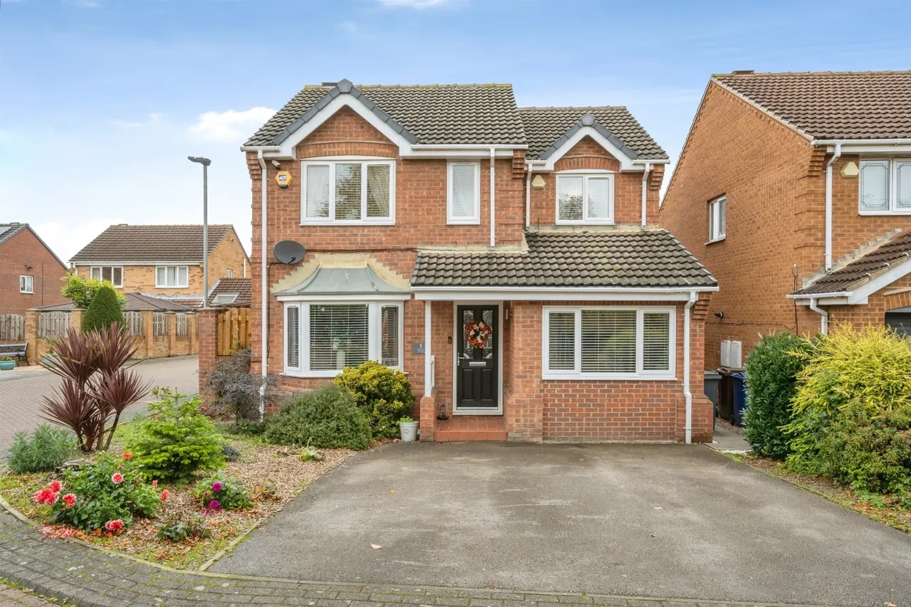 Hawthorne Croft, Goldthorpe, S63, photo 27