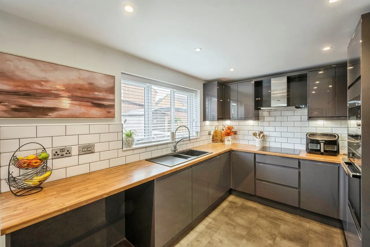 Hawthorne Croft, Goldthorpe, S63, photo 2
