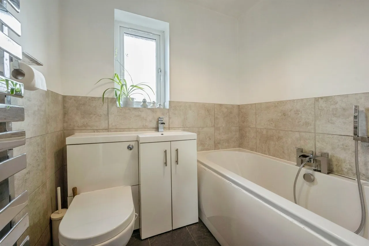 Hawthorne Croft, Goldthorpe, S63, photo 25