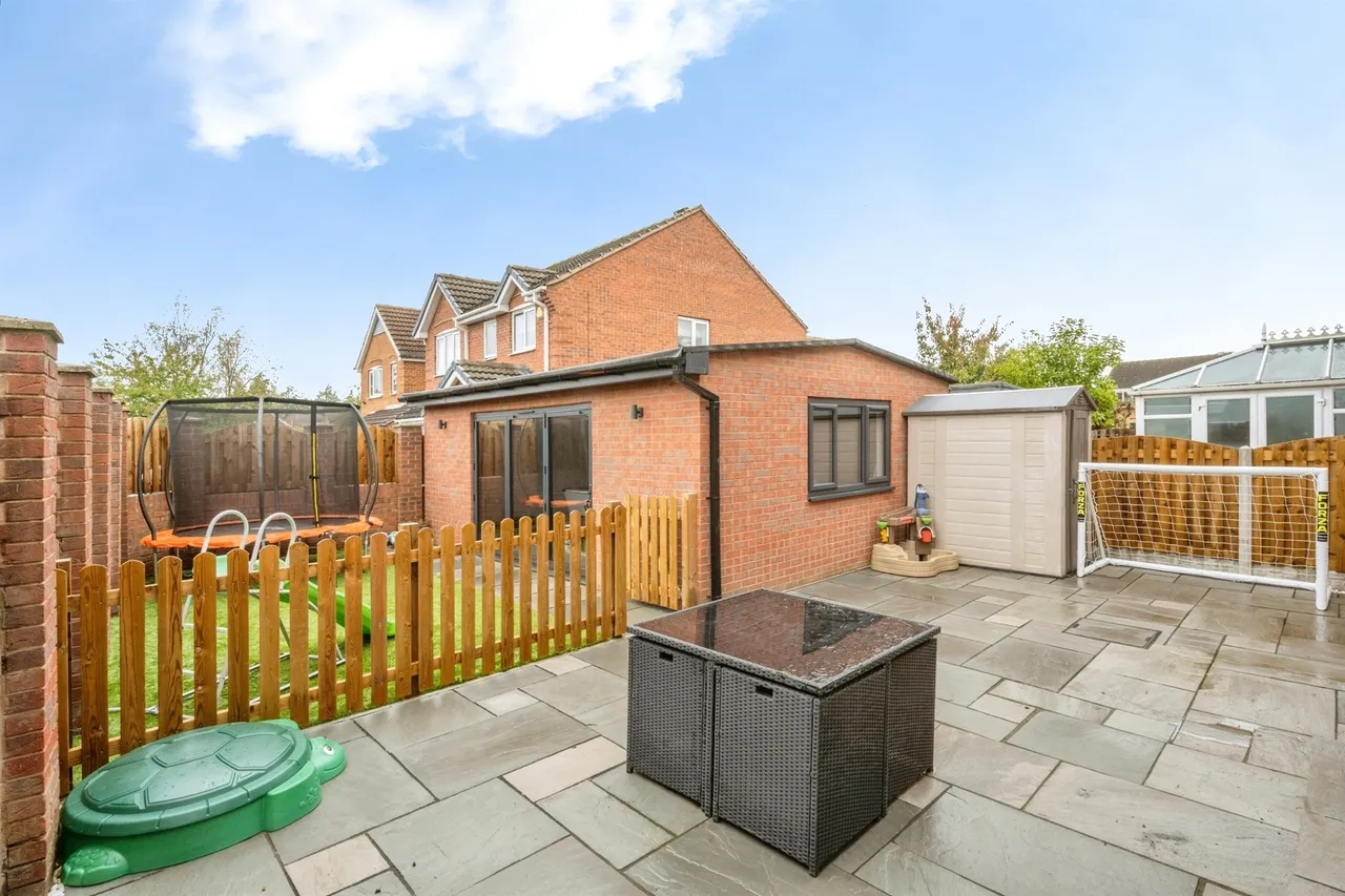Hawthorne Croft, Goldthorpe, S63, photo 4