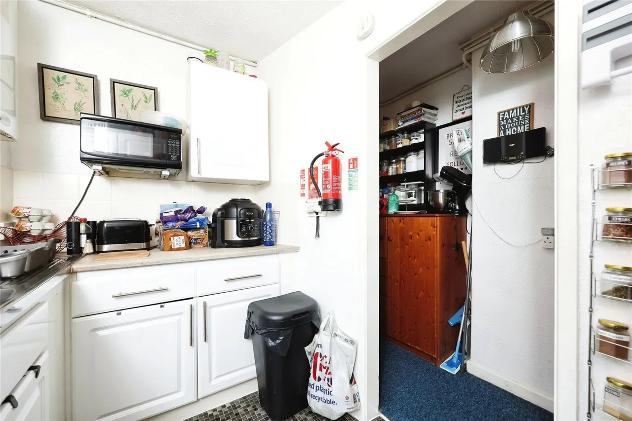 Clifton Street, Plymouth, PL4, photo 5