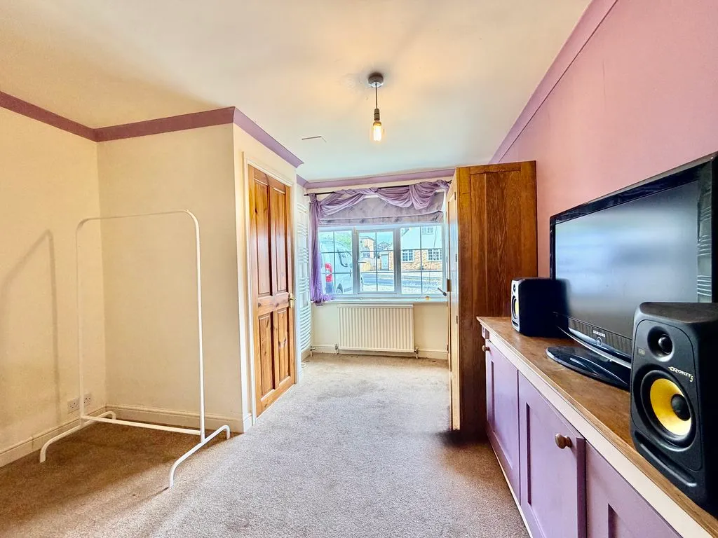 Philip Drive, Flackwell Heath, HP10, photo 9