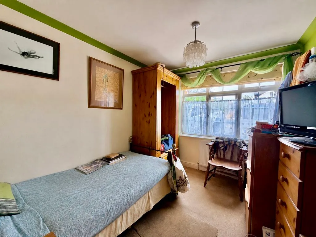 Philip Drive, Flackwell Heath, HP10, photo 11