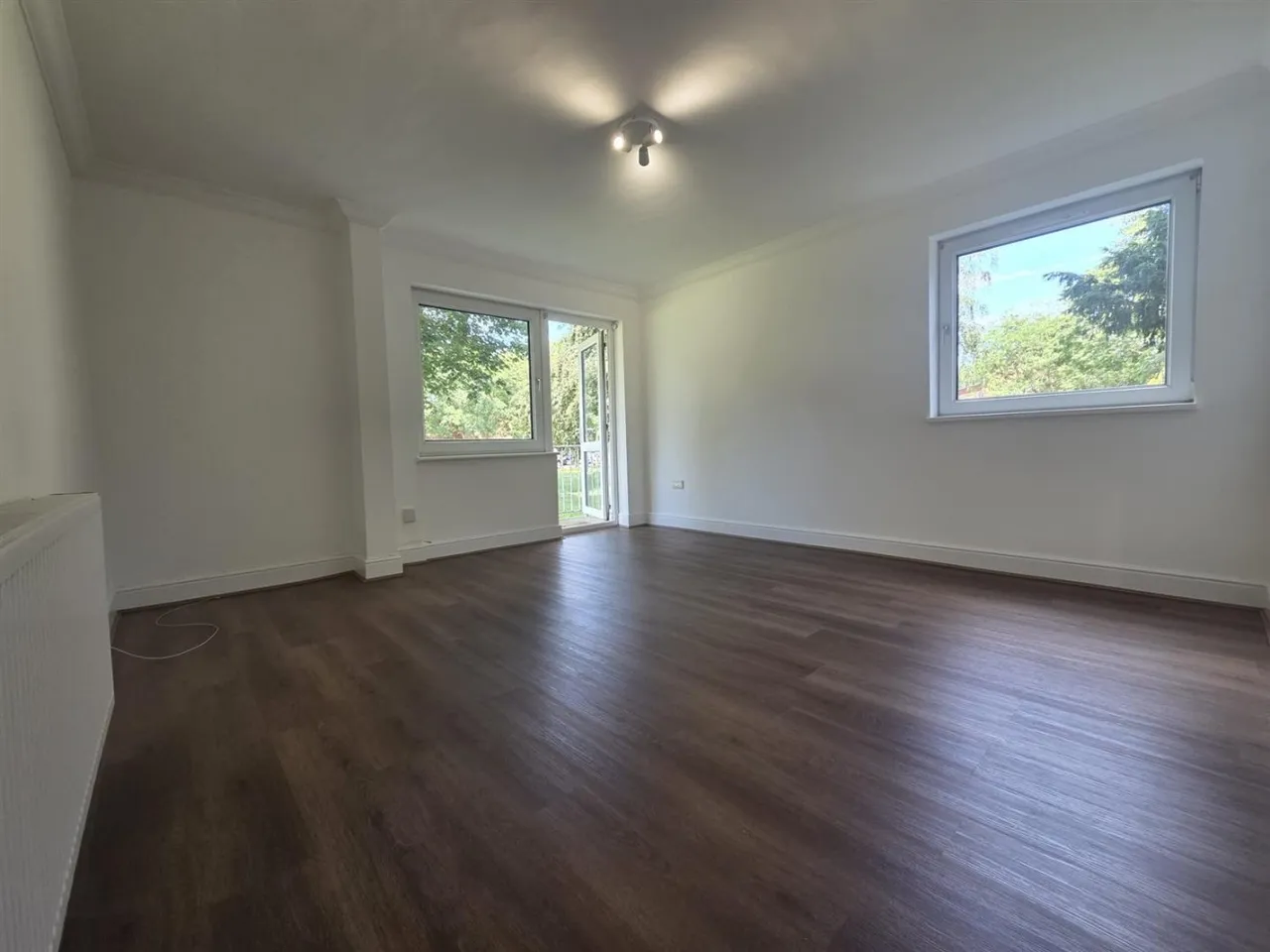 Wanborough Drive, London SW15, photo 2