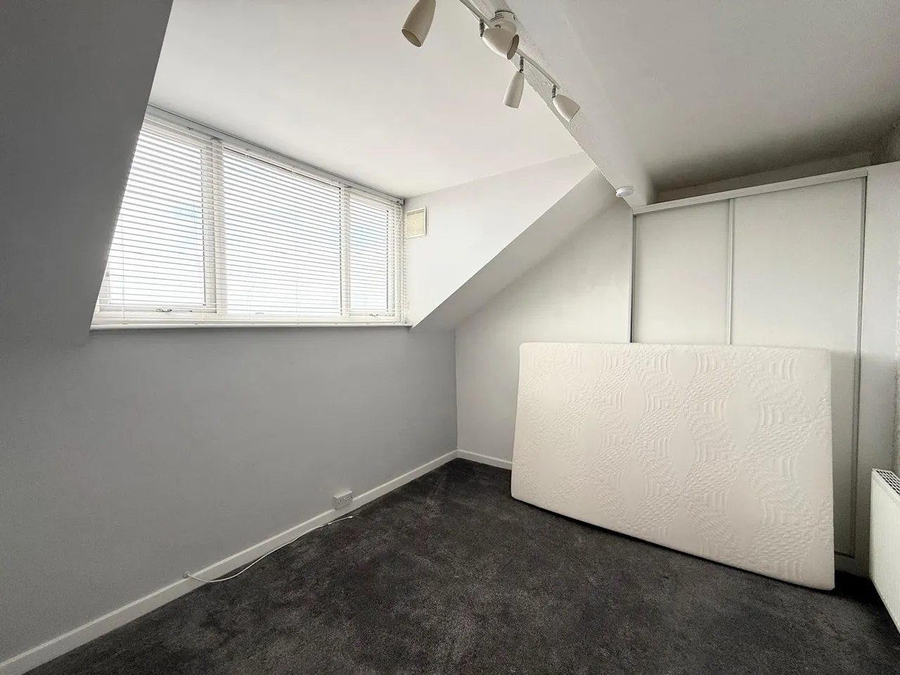 Swallow Avenue, Leeds, LS12, photo 12