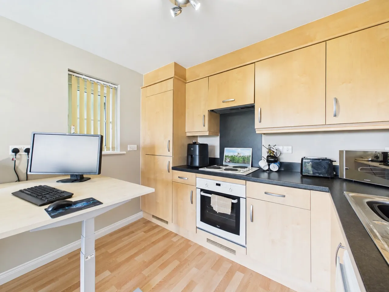 Pentland Close, Llanishen, CF14, photo 4