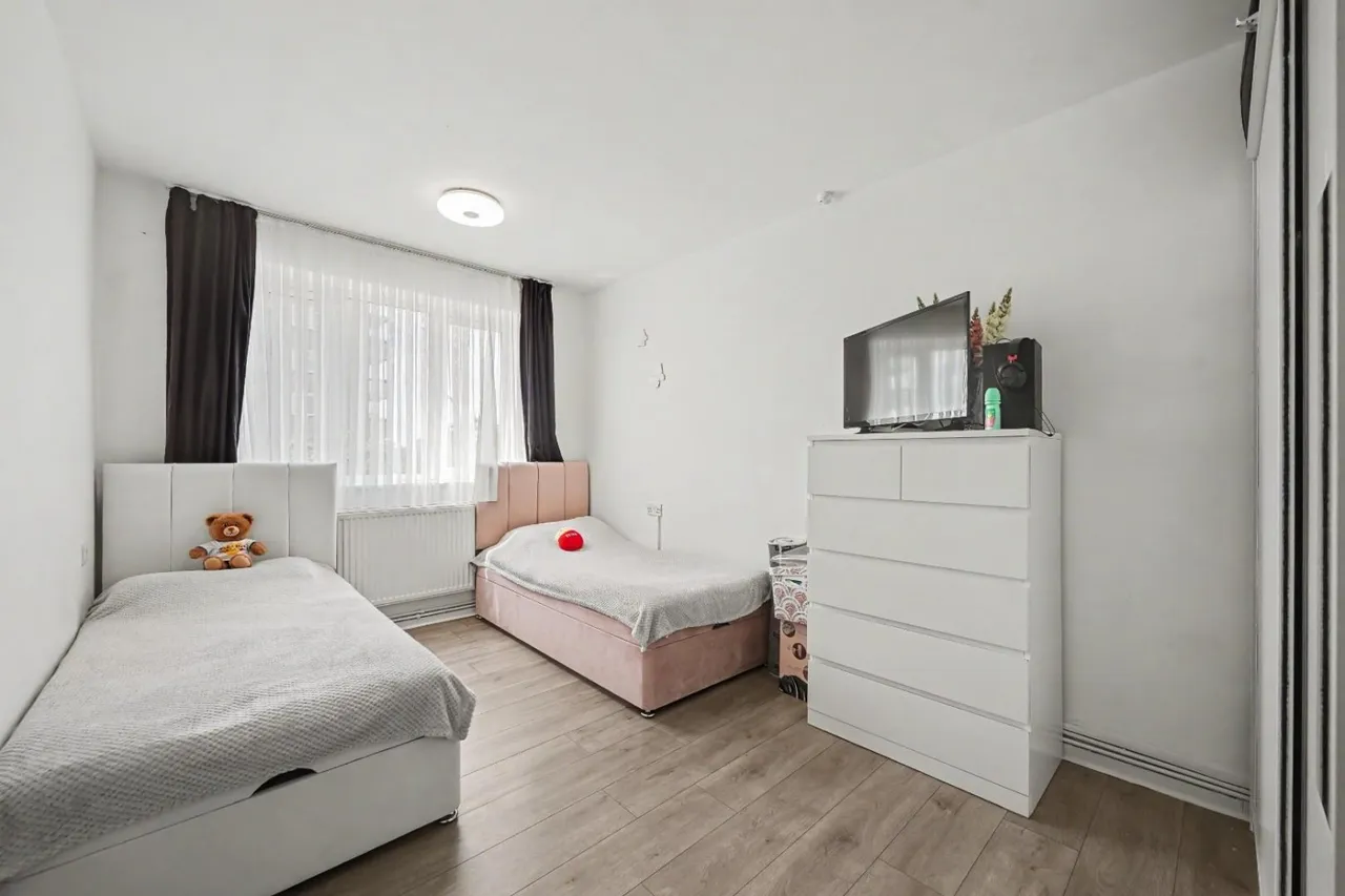 Southgate Road, London, N1, photo 6