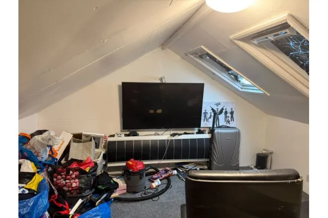 Tennyson Road, Manchester, M24, photo 24