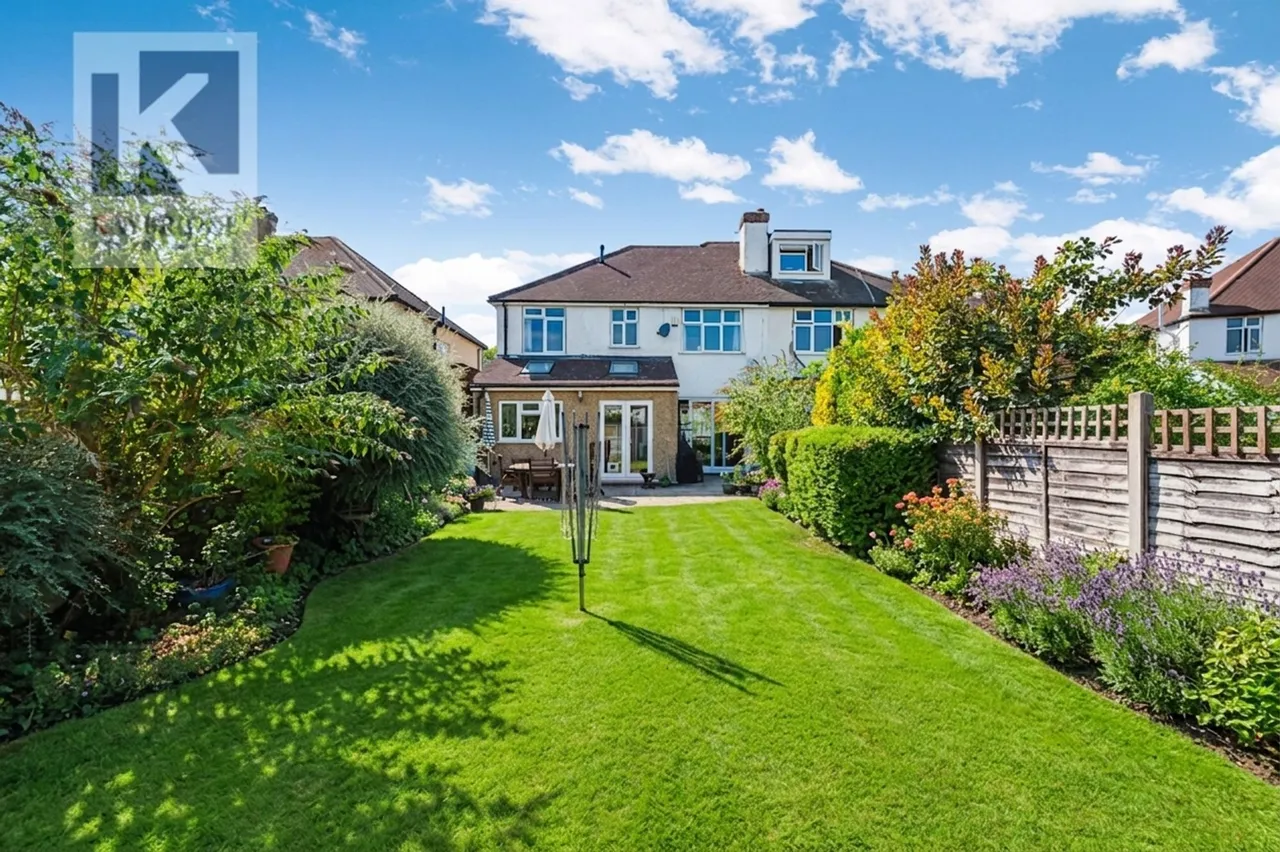 Stoneleigh Avenue, Worcester Park, KT4, photo 15