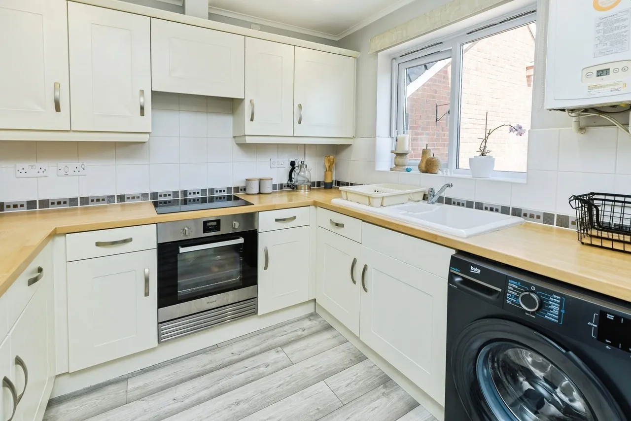 Heulfan Way, Gwersyllt, LL11, photo 4
