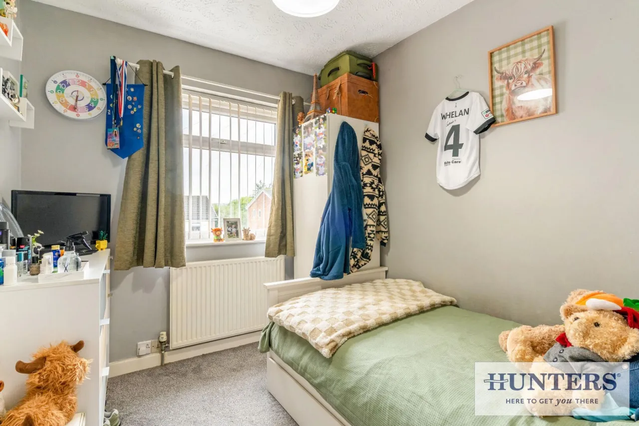 Coppice Wood Avenue, Yeadon, LS19, photo 9