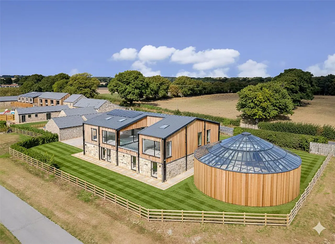 6 bed house for sale, Haggs Road, Follifoot, HG3