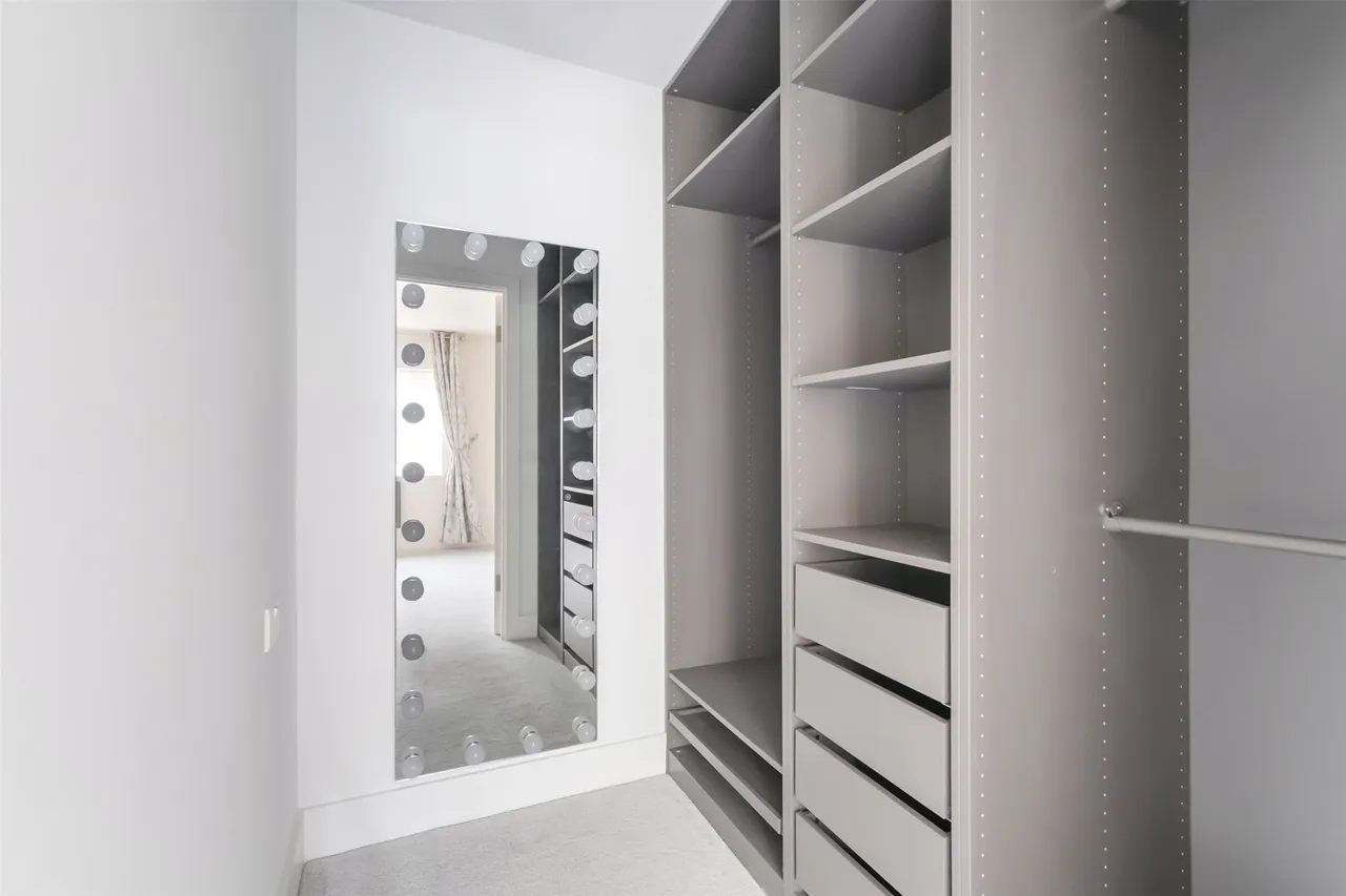Wraymead Place, Reiga, RH2, photo 5