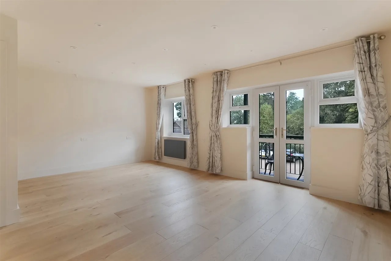Wraymead Place, Reiga, RH2, photo 3
