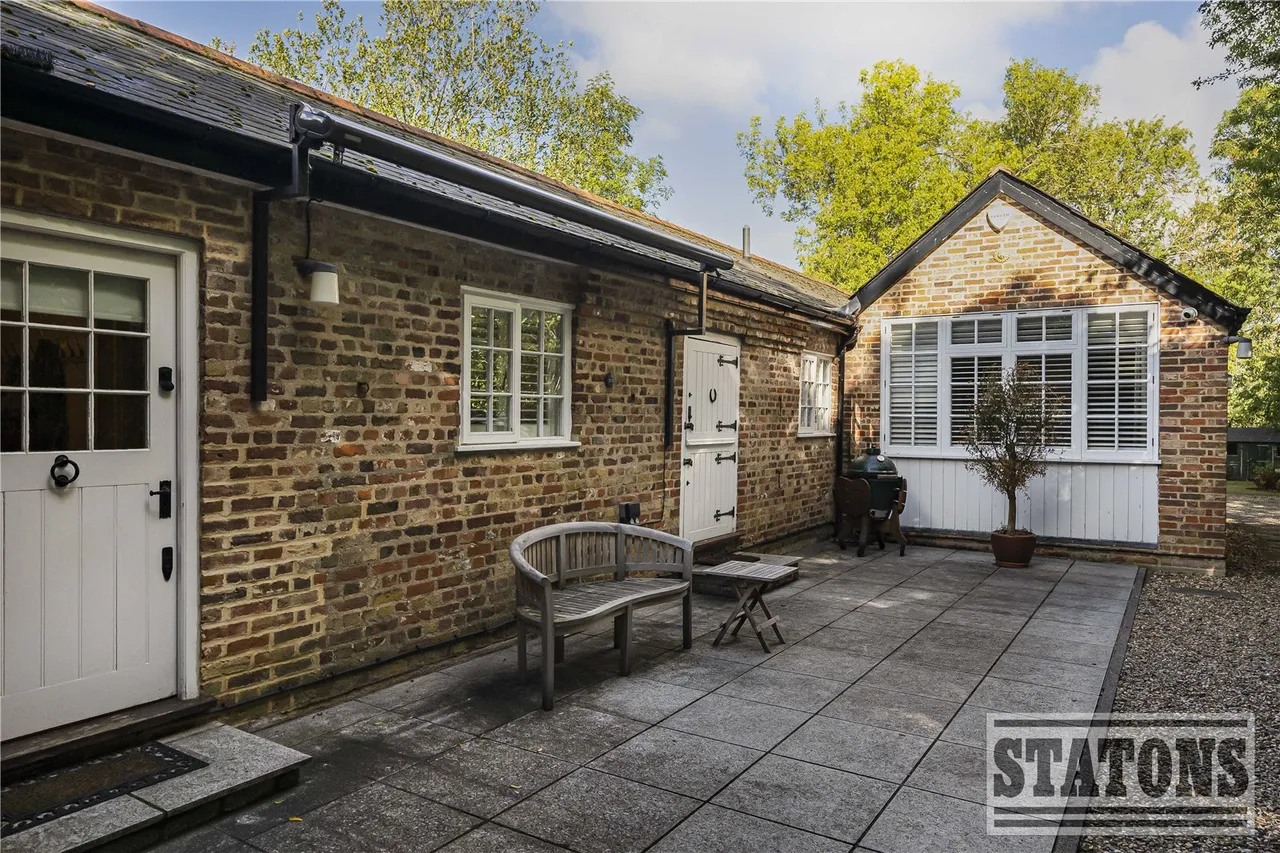 Dancers Lane, Bentley Heath, Hertfordshire, EN5 4RX, photo 23