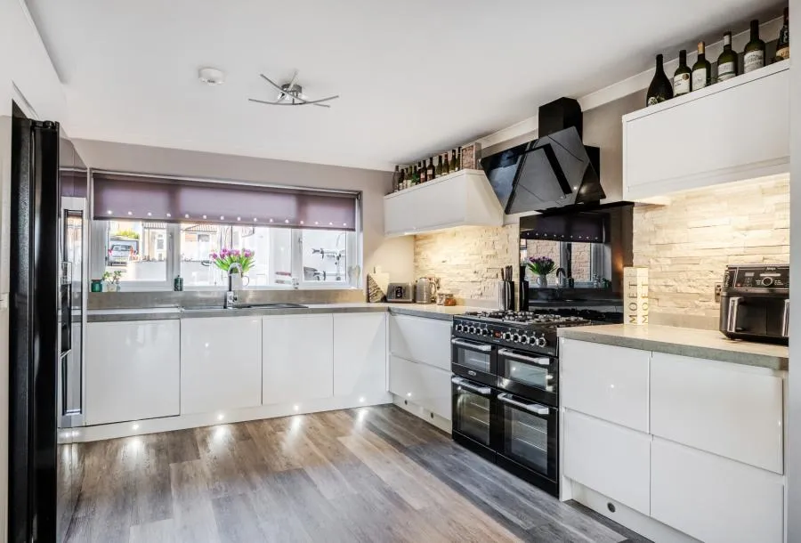 Hollyguest Road, Hanham, BS15, photo 5