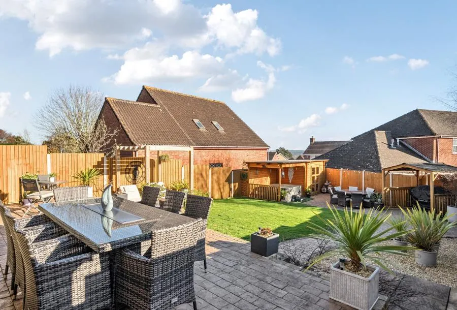 Hollyguest Road, Hanham, BS15, photo 18