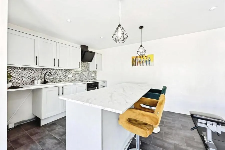 Fairway Avenue, West Drayton, UB7, photo 31