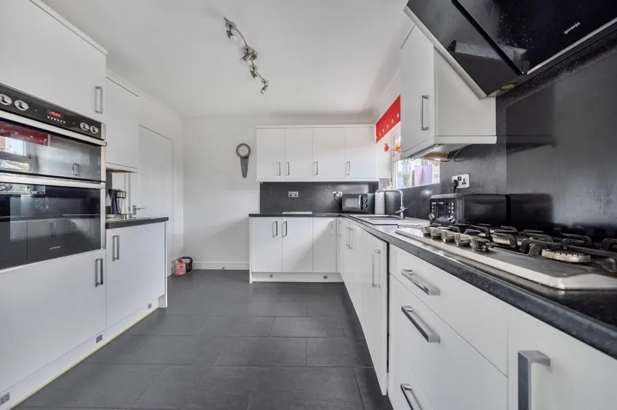 Newlands Road, Leominster, HR6, photo 4