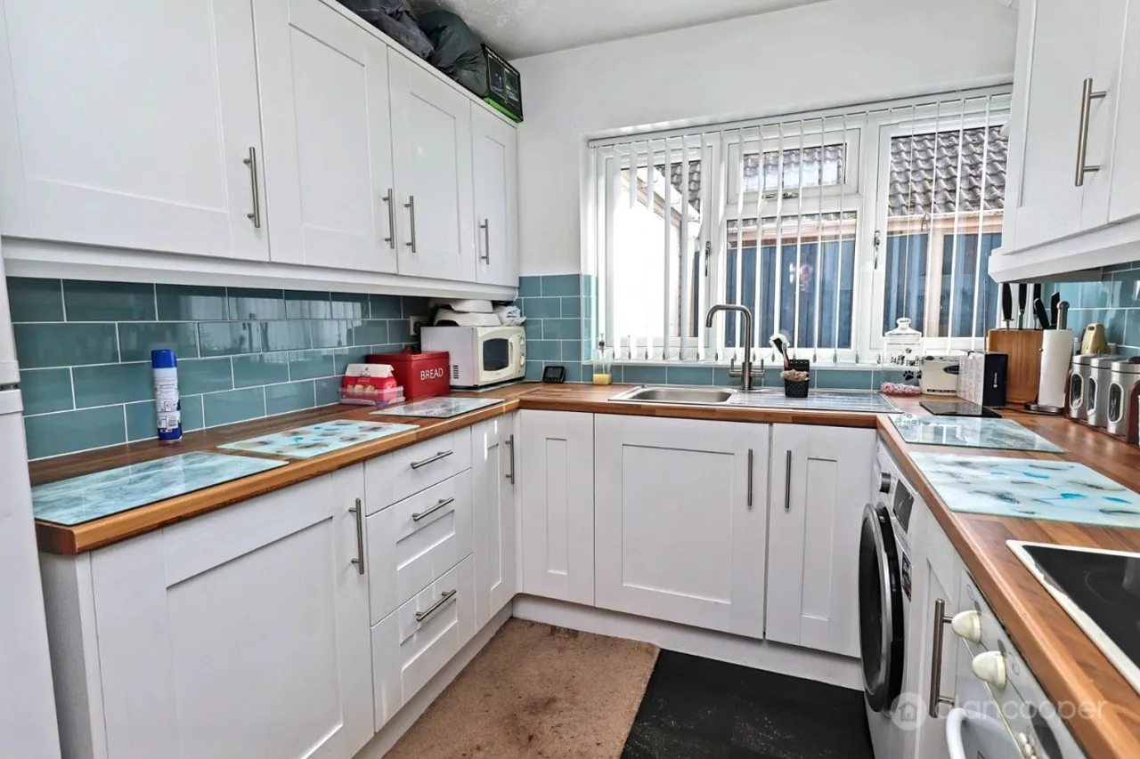 Leyland Road, Bulkington, CV12, photo 8