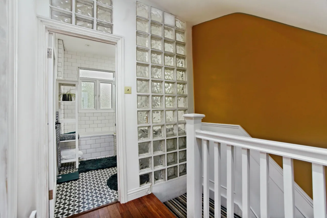 Norwood Road, Tulse Hill, SE27, photo 12