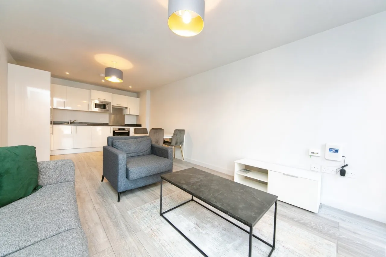 Neptune Place, Liverpool, L8, photo 2