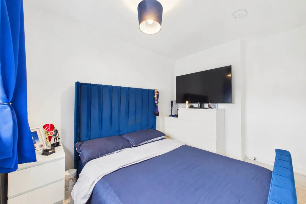 Olive Drive, Cleland, photo 17