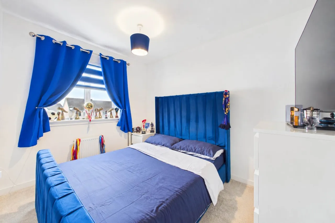 Olive Drive, Cleland, photo 16