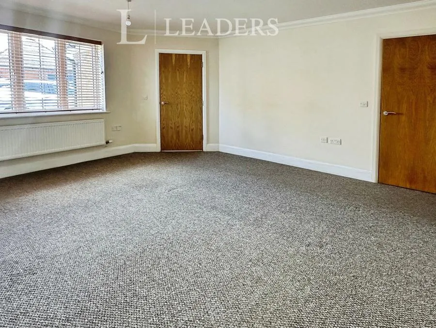 Trafalgar Rise, Clanfield, PO8, photo 6