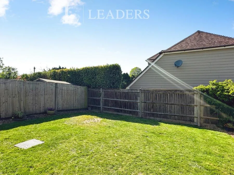 Trafalgar Rise, Clanfield, PO8, photo 15