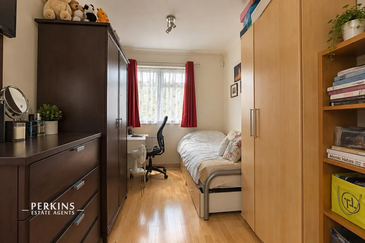 Sylvester Road, Wembley, HA0, photo 11
